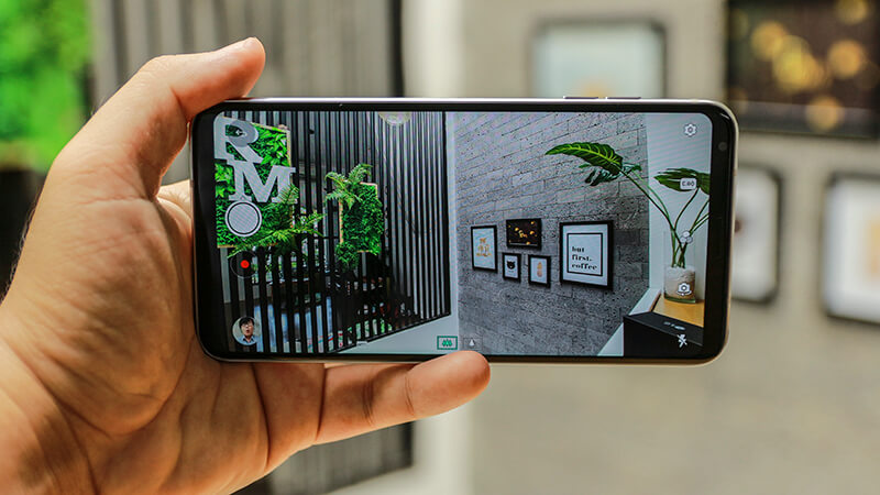 Trên tay LG V30 tại Việt Nam Trên tay LG V30 tại Việt Nam